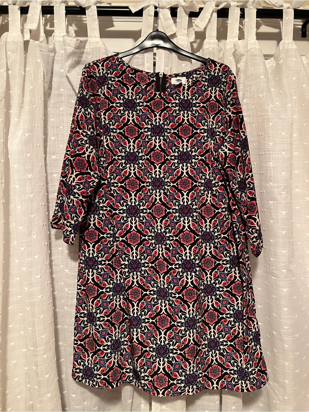 Old Navy Floral Tile Print Shift Dress - Red, Navy & Cream